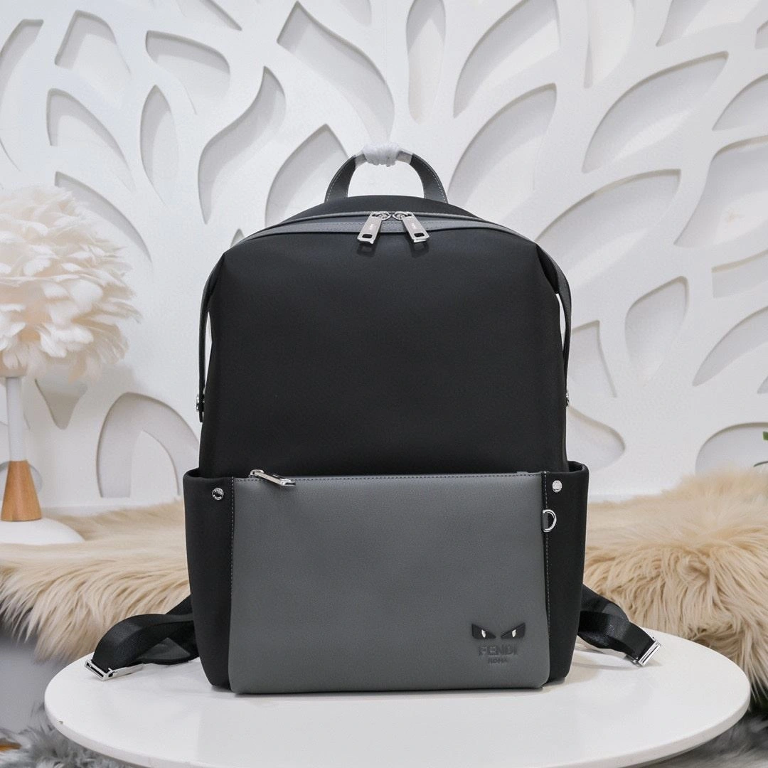 Mens Fendi Backpacks Elegant 90918