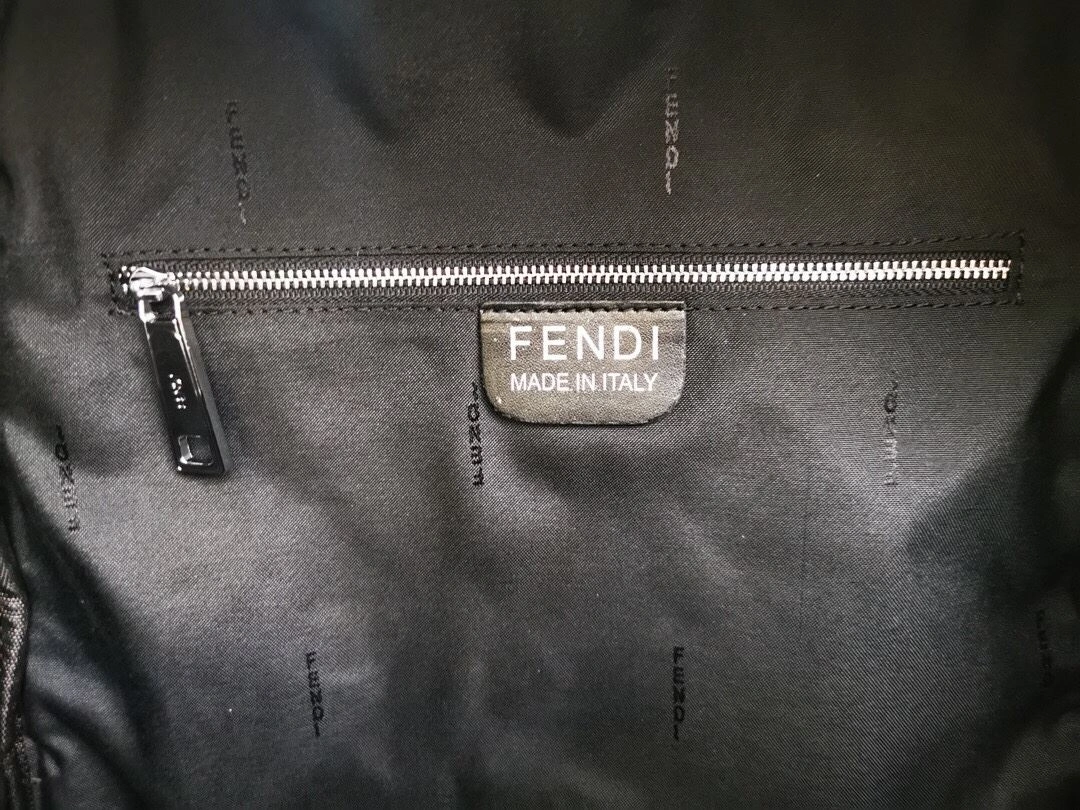 WaterResistant Mens Fendi Backpacks 93148