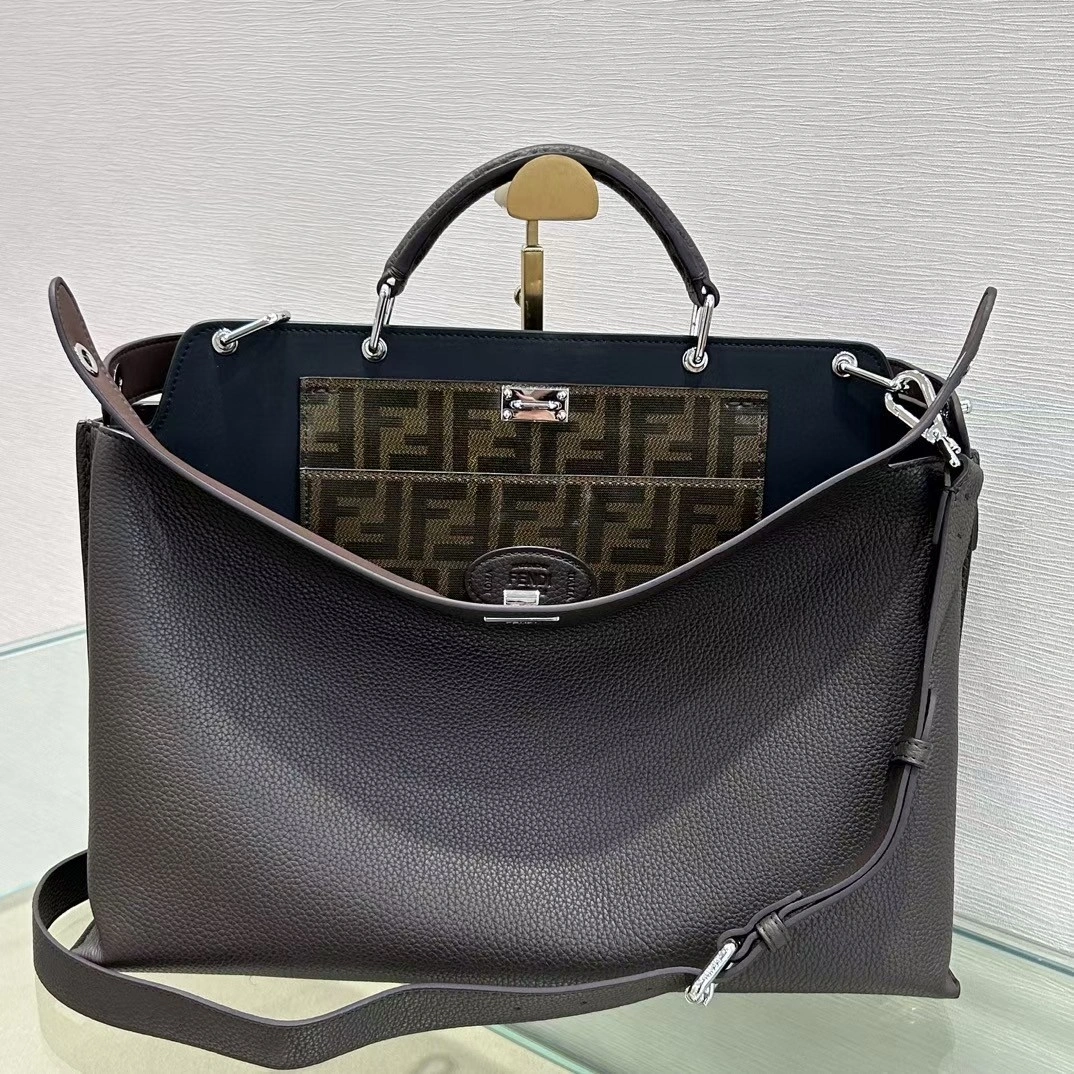 Sustainable Mens Fendi Briefcases 76605