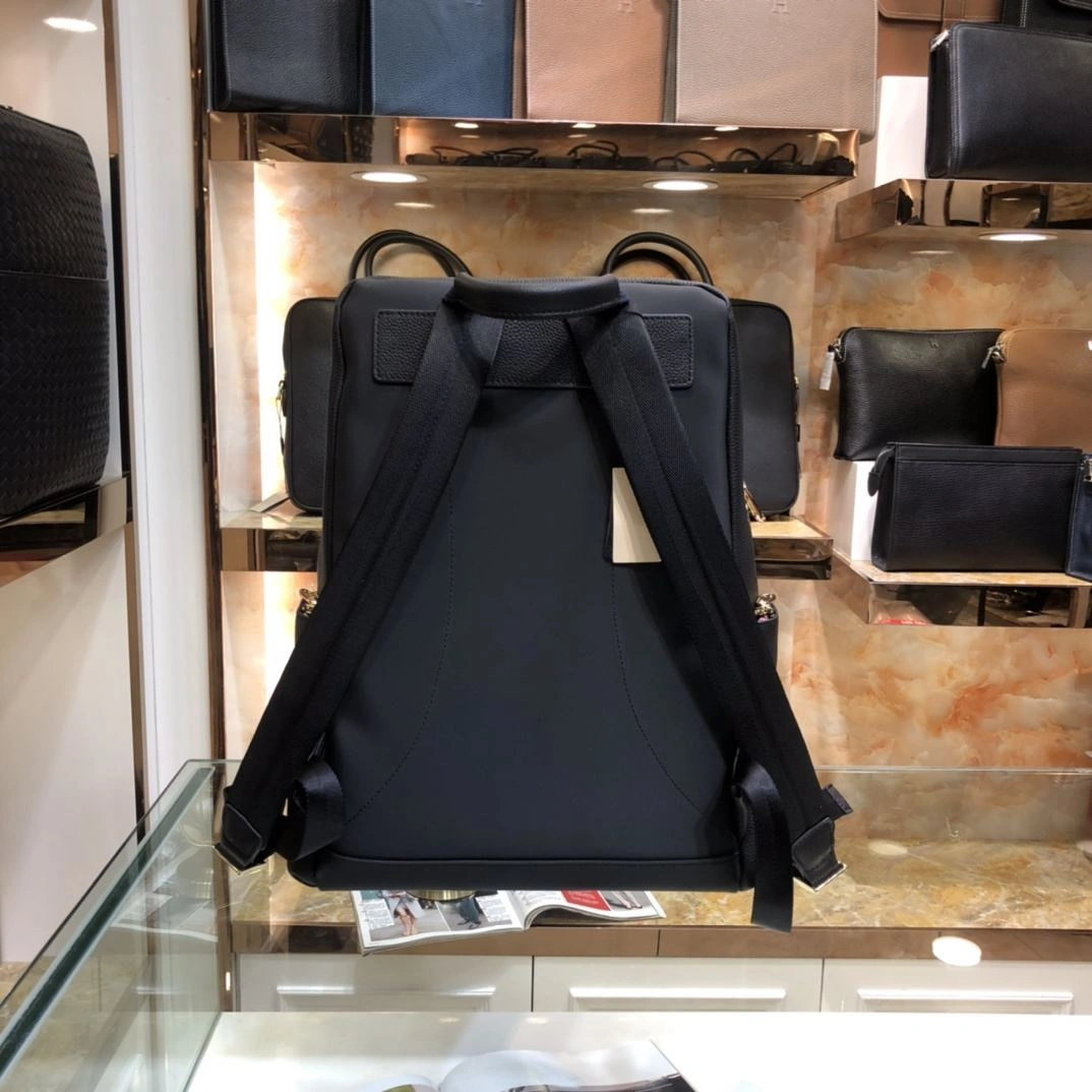 Mens Gucci Backpacks Seasonal 93116