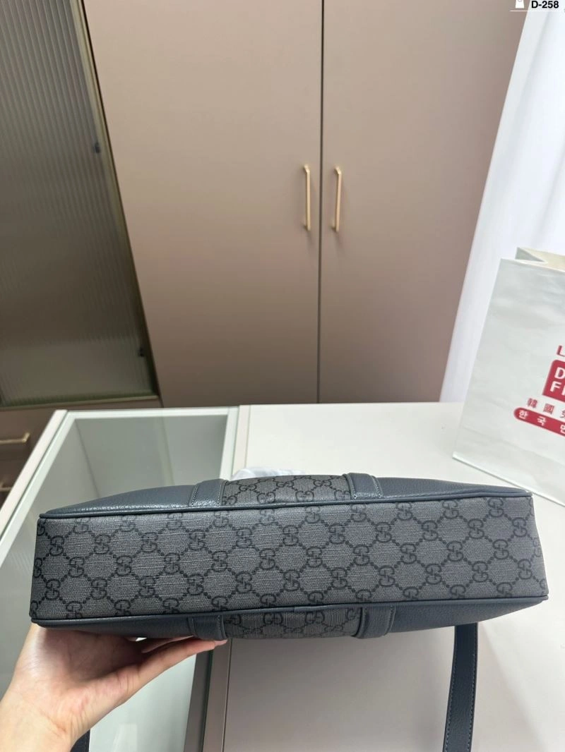 TechFriendly Mens Gucci Briefcases 80582