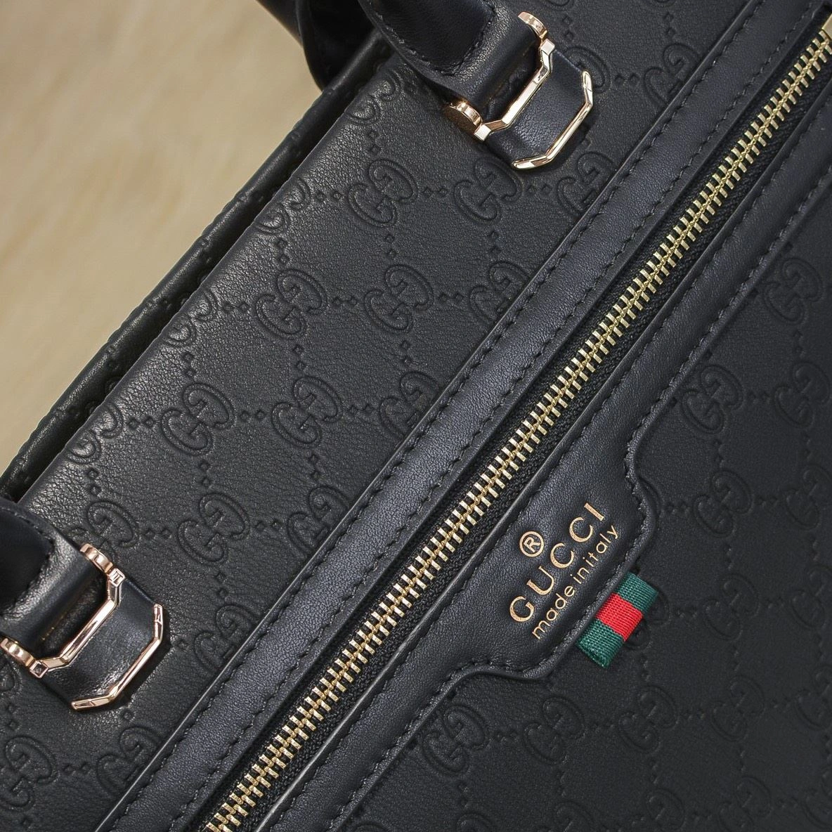 Mens Gucci Briefcases Colorful 90900