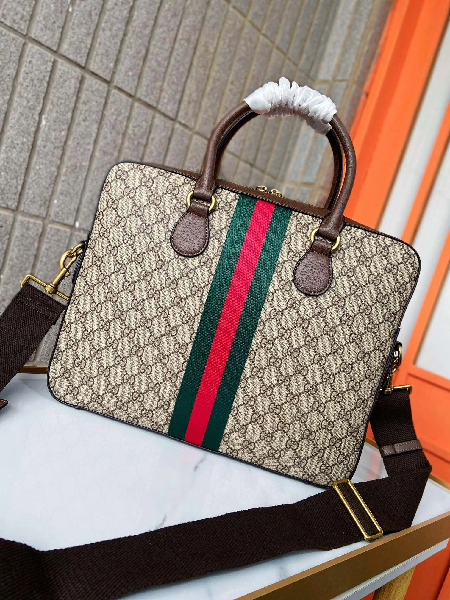 Mens Gucci Briefcases SmoothTexture 93057