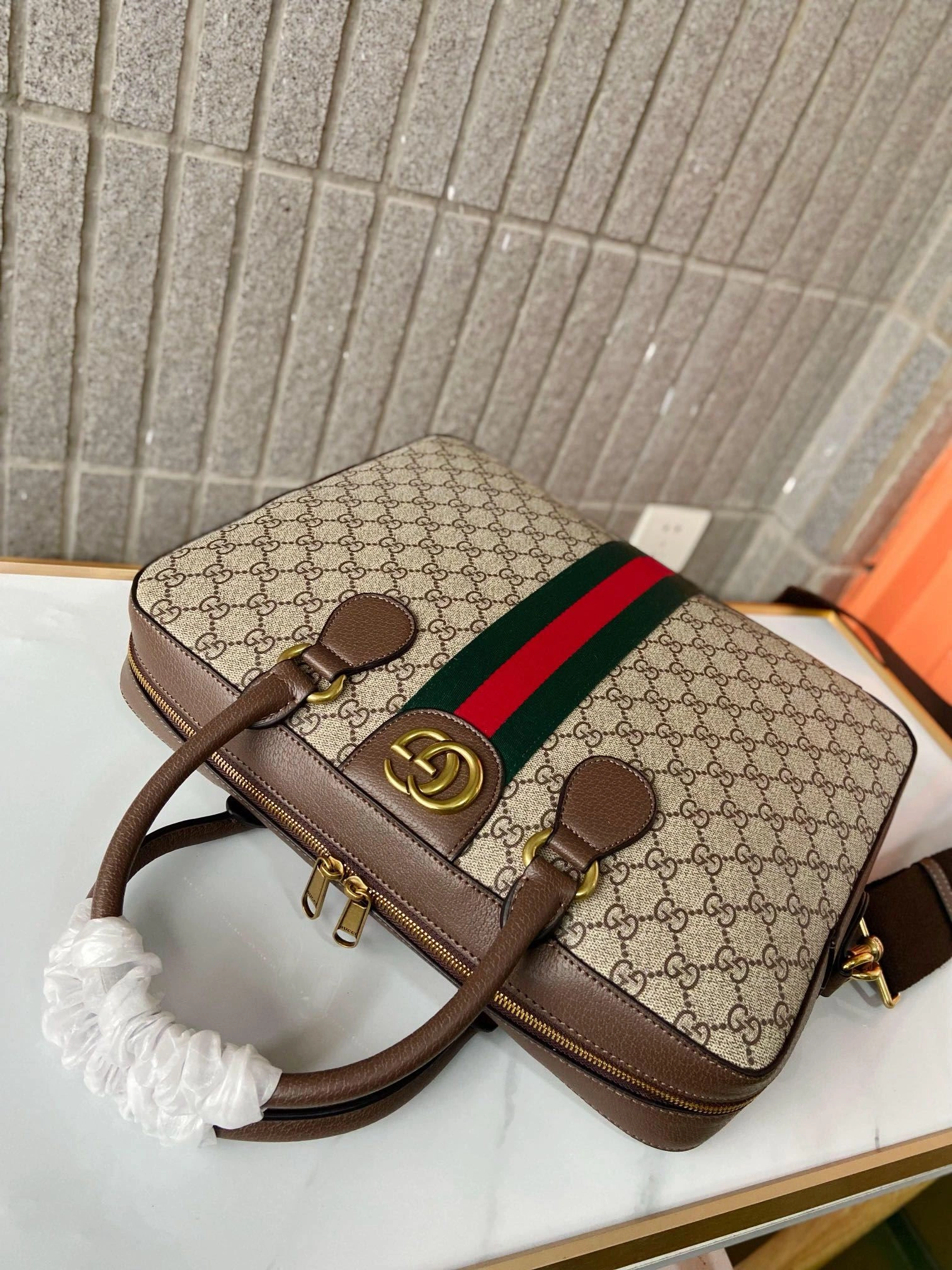 Mens Gucci Briefcases SmoothTexture 93057
