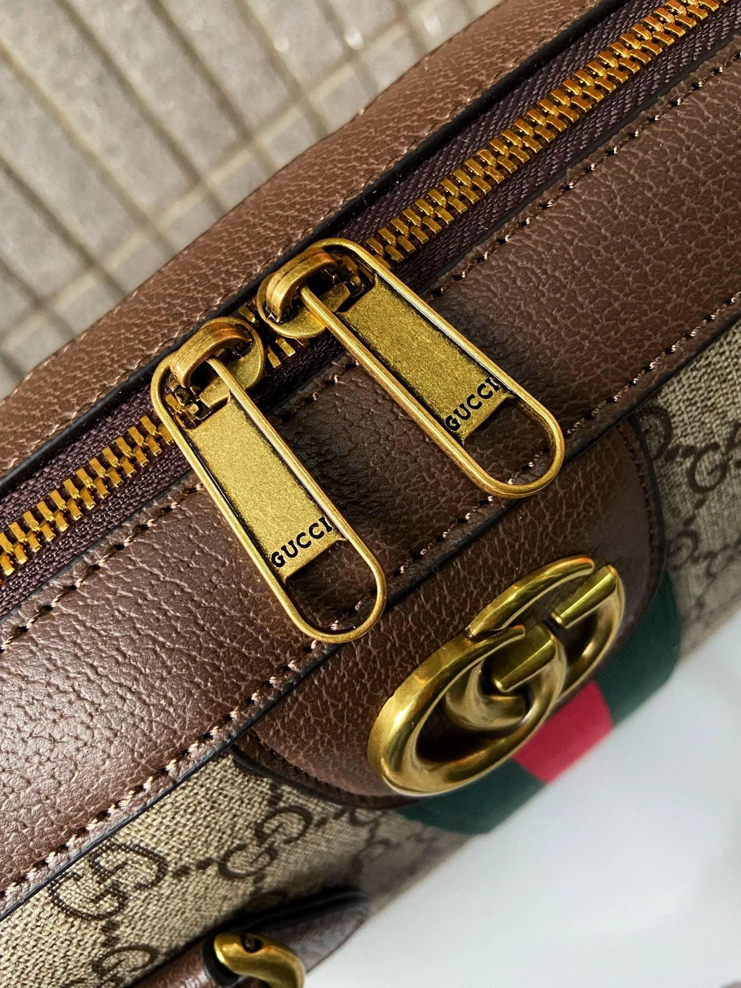 Mens Gucci Briefcases SmoothTexture 93057