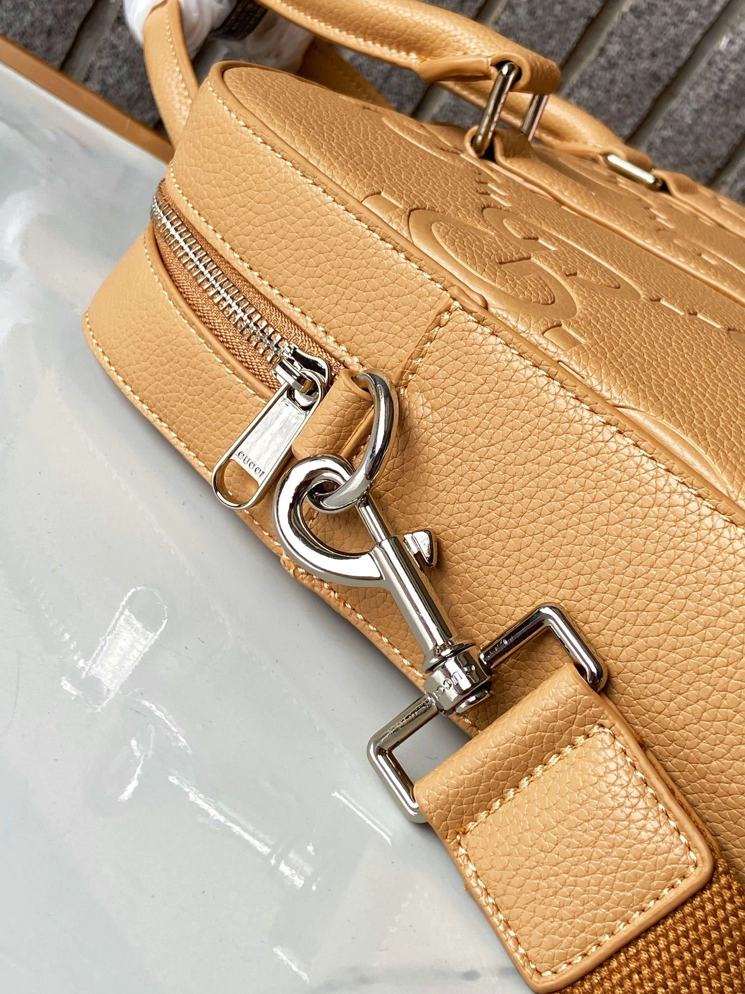 Mens Gucci Briefcases EyeCatching 93088