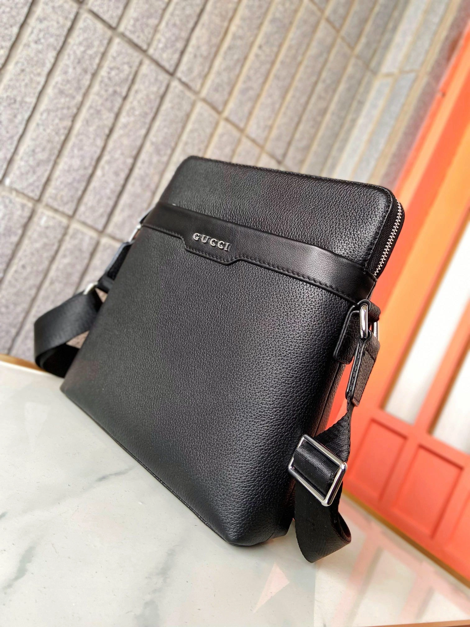 Mens Gucci Briefcases Flexible 93089