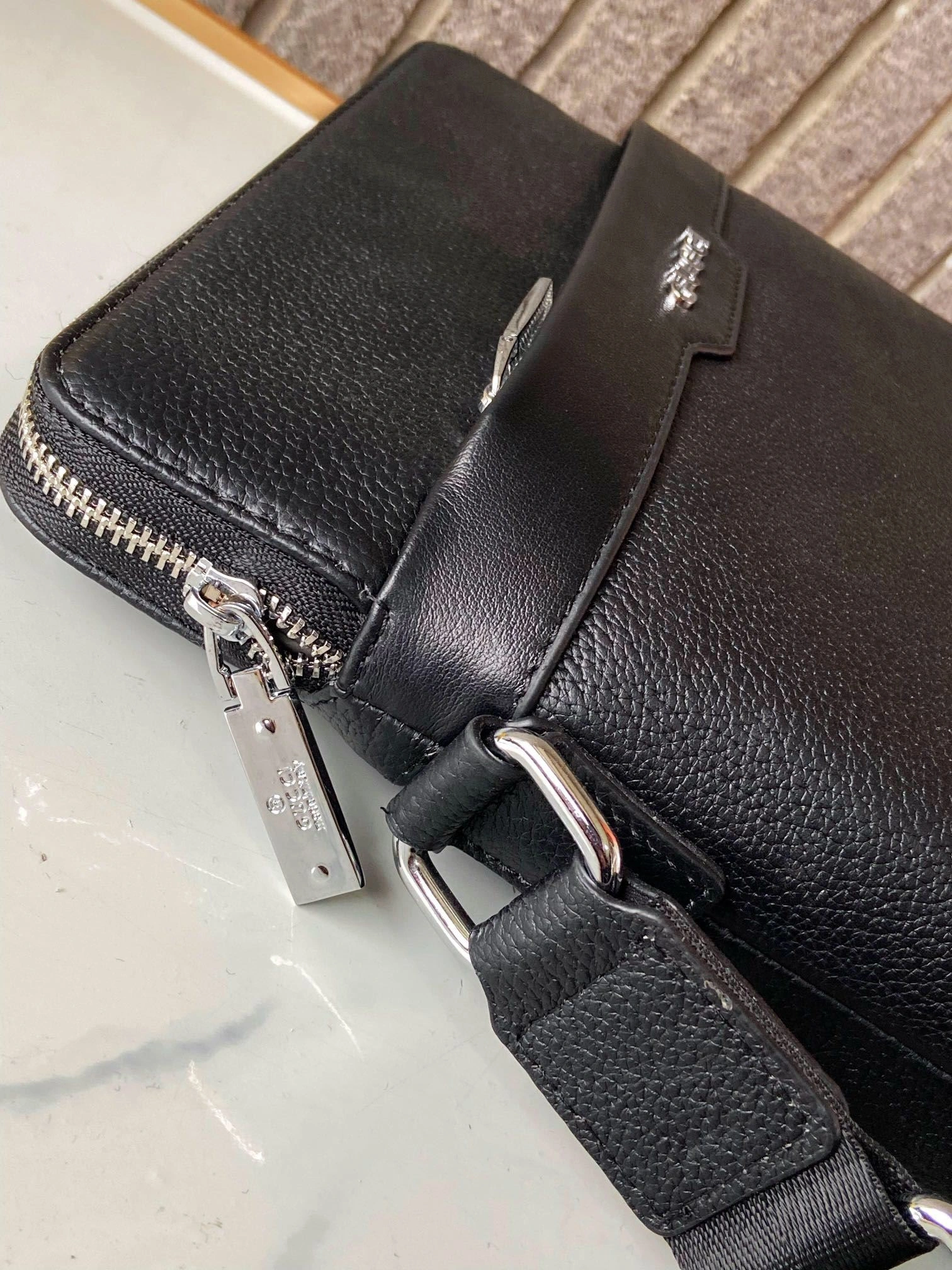 Mens Gucci Briefcases Flexible 93089
