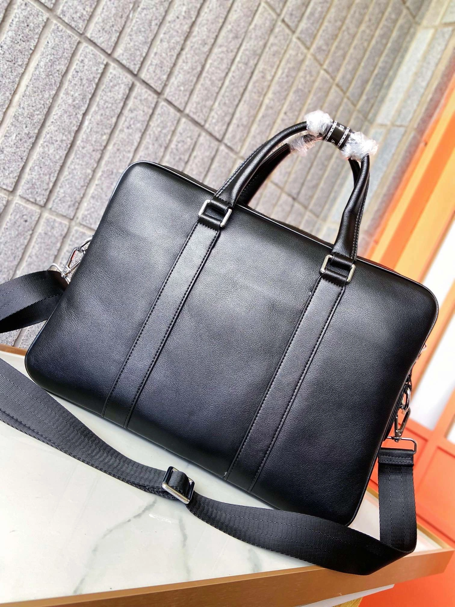 Mens Gucci Briefcases Casual 93047
