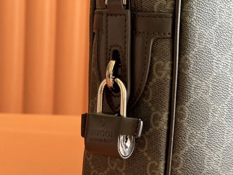 ModernLook Mens Gucci Briefcases 49469