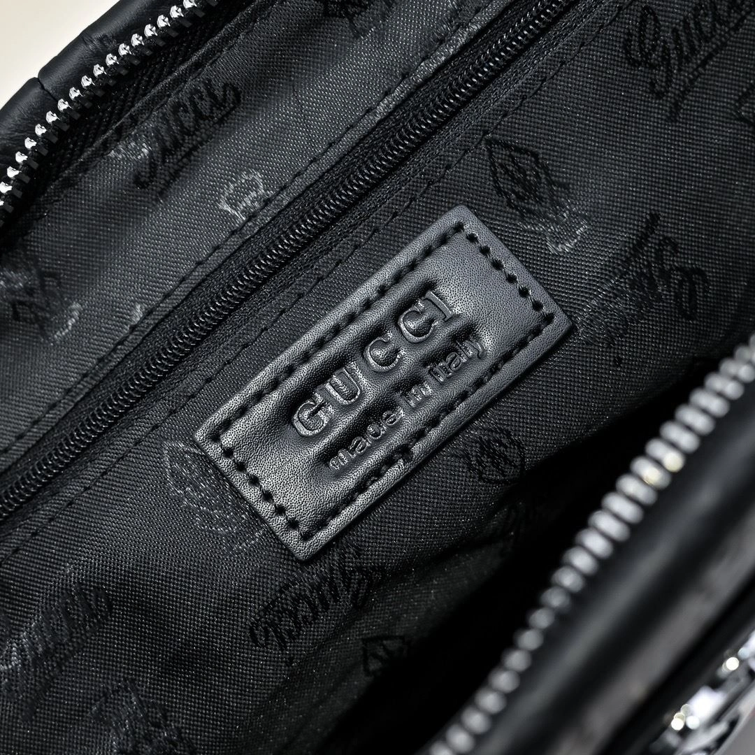 Stylish Mens Gucci Clutch Bags 90909