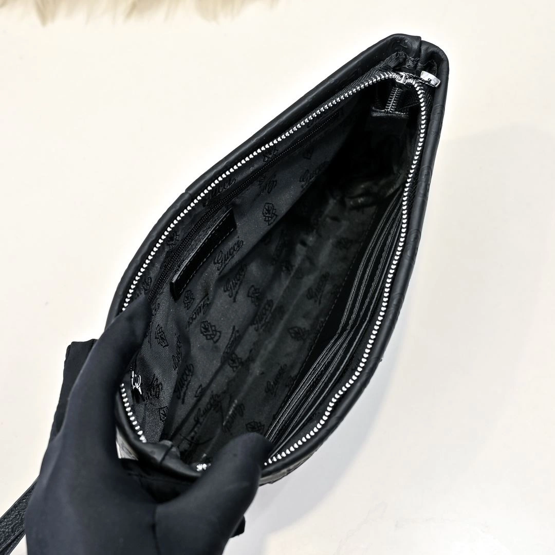OdorResistant Mens Gucci Clutch Bags 90897