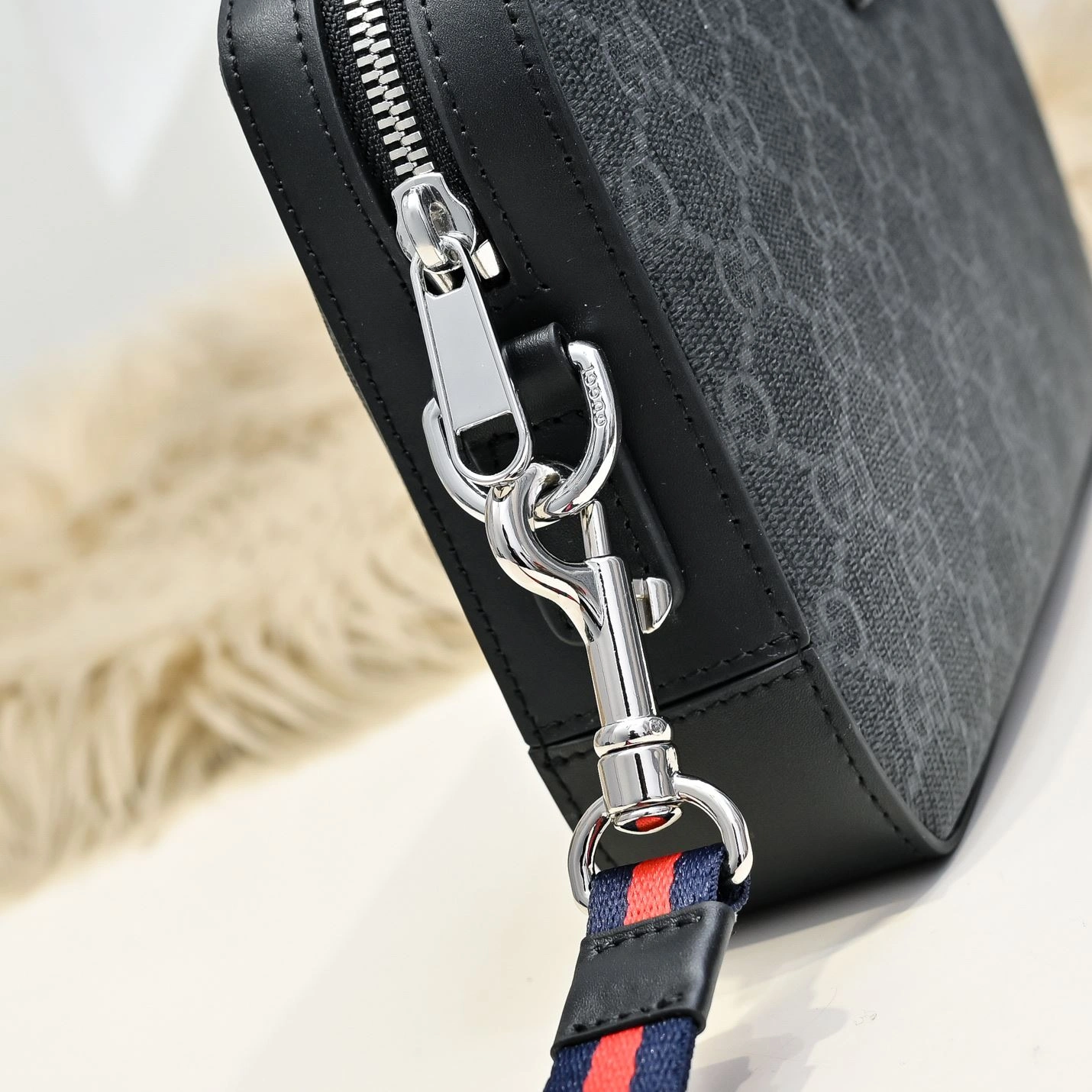 Mens Gucci Clutch Bags WaterResistant 90894