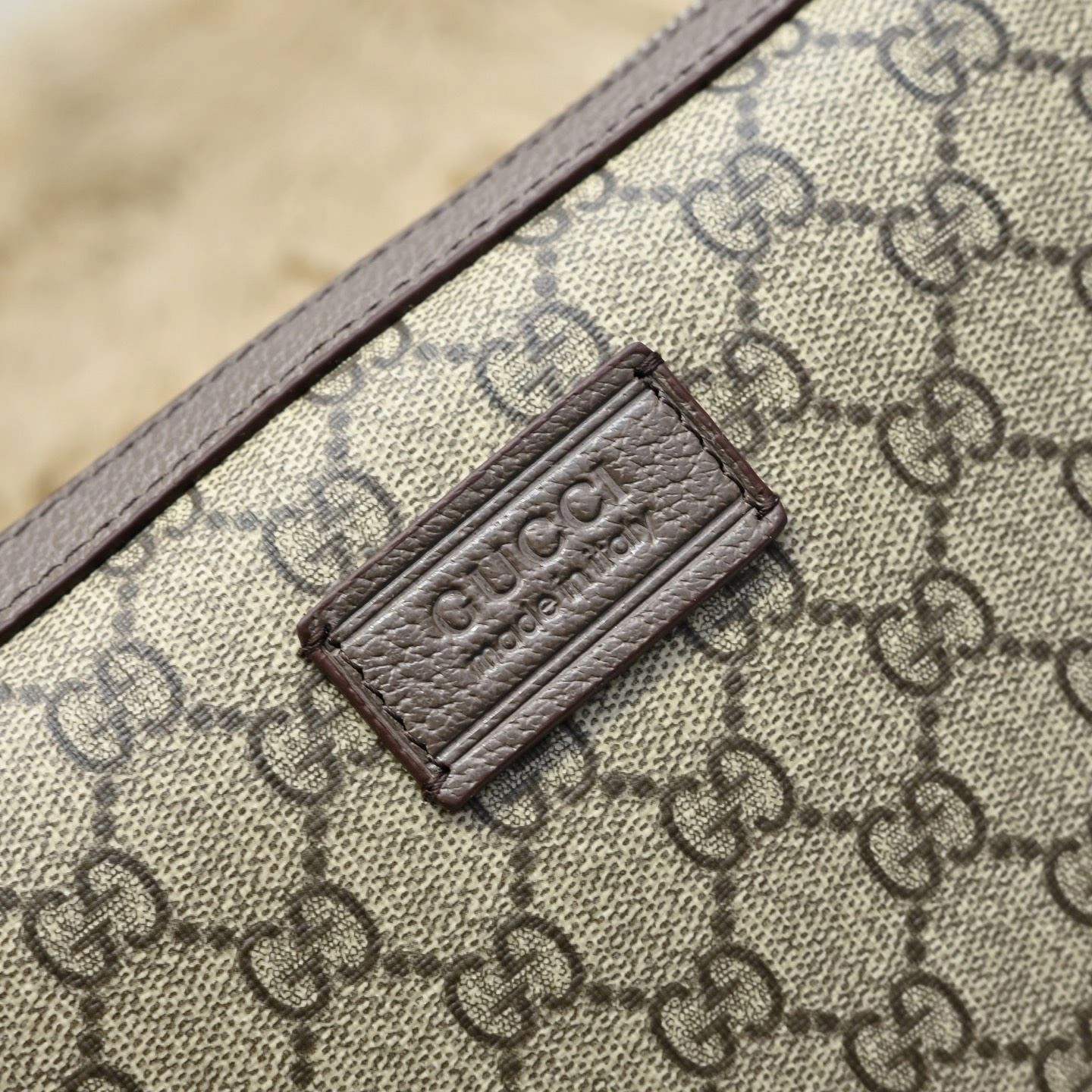 Sporty Mens Gucci Clutch Bags 90892