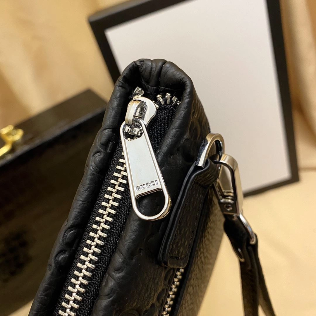 Mens Gucci Clutch Bags Fashionable 93039