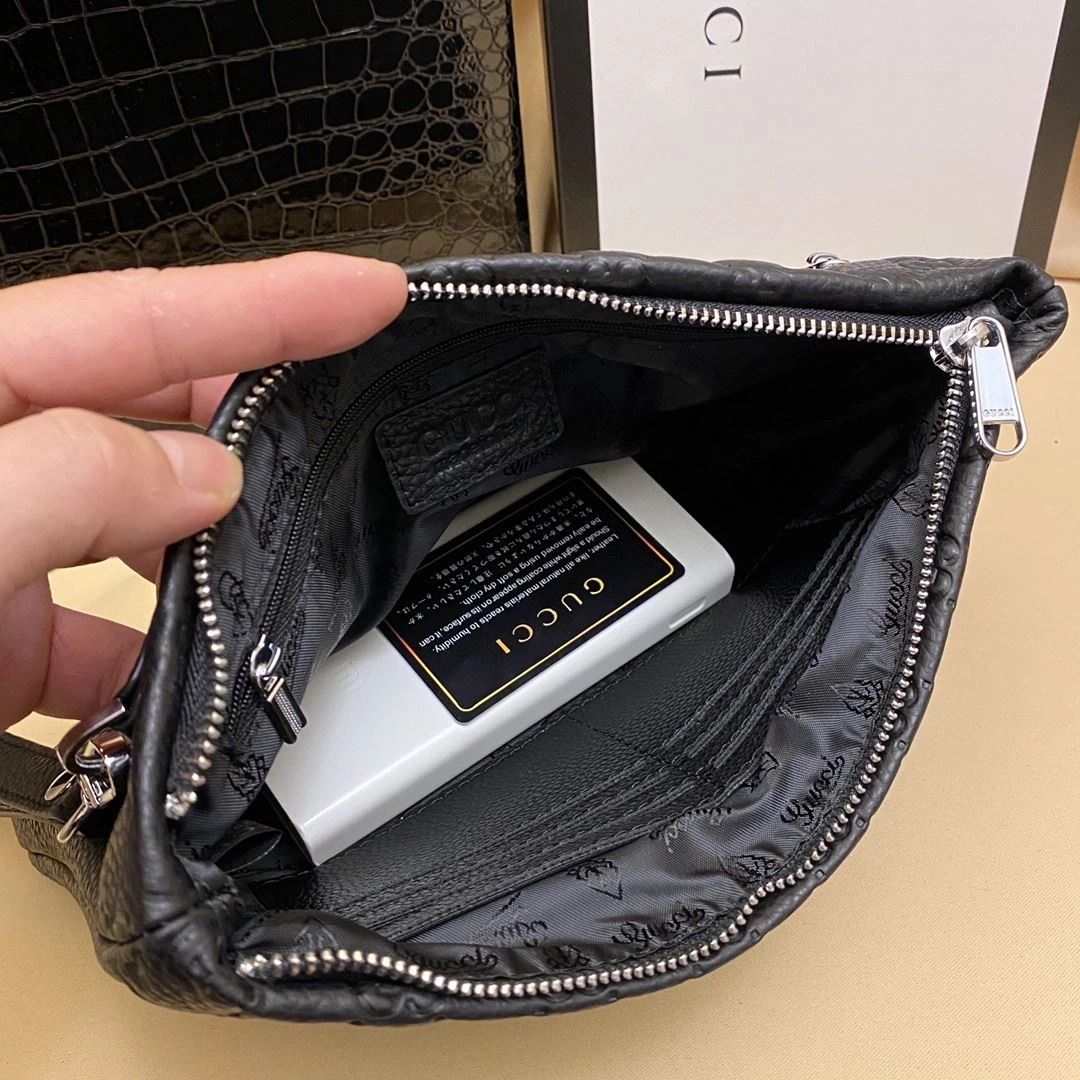 Mens Gucci Clutch Bags Fashionable 93039
