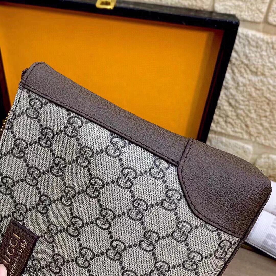 Mens Gucci Clutch Bags Soft 93036