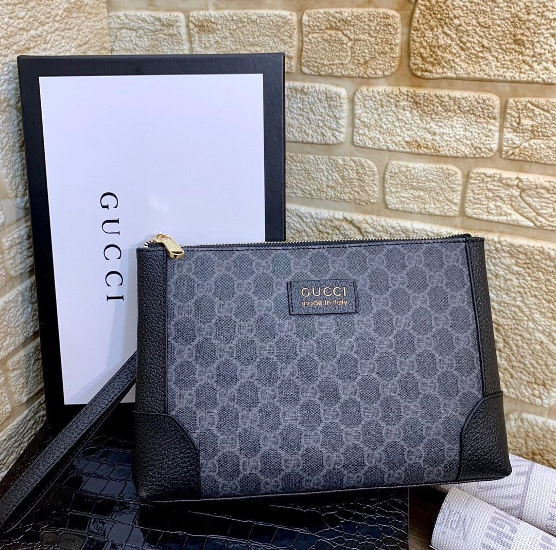 Comfortable Mens Gucci Clutch Bags 93032