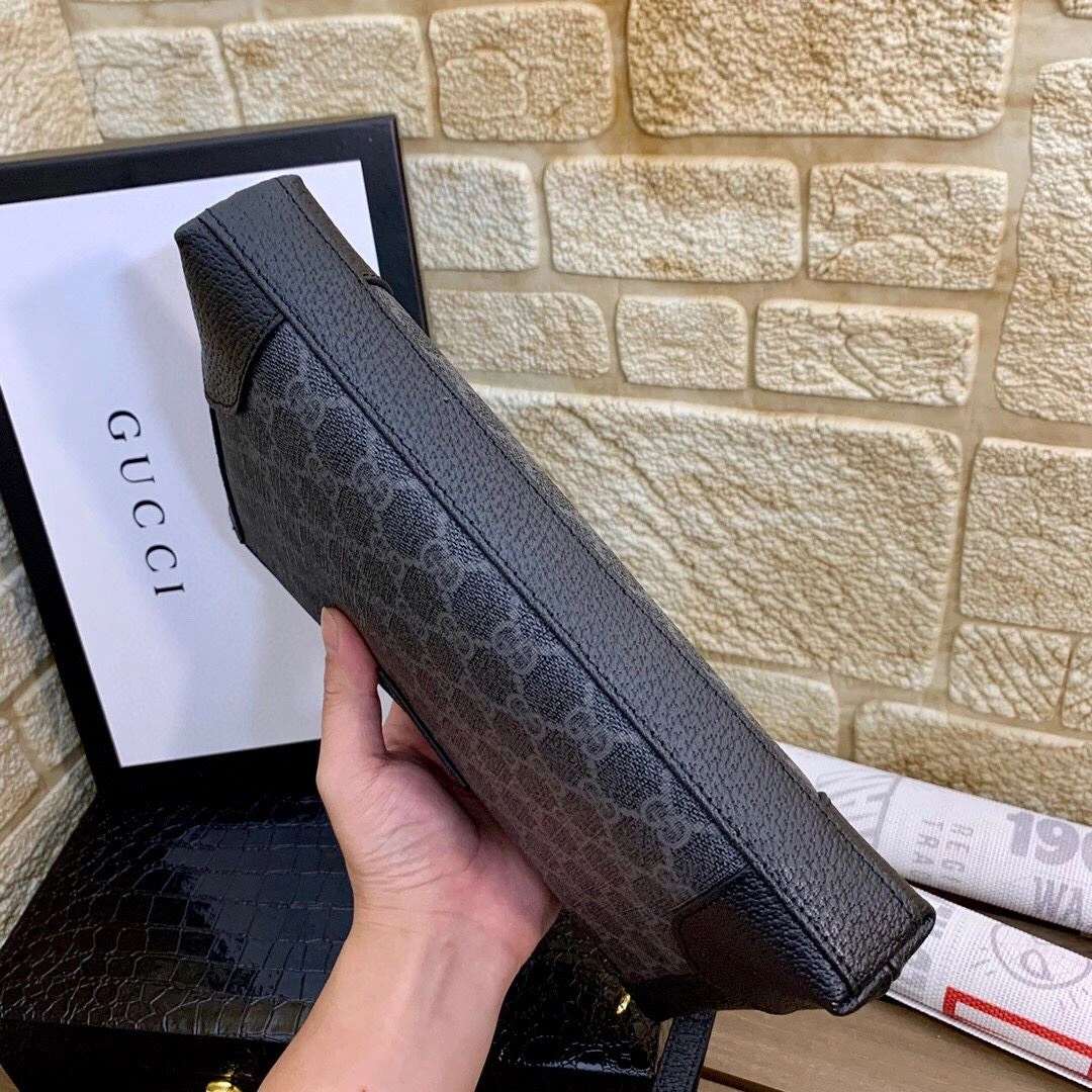 Comfortable Mens Gucci Clutch Bags 93032