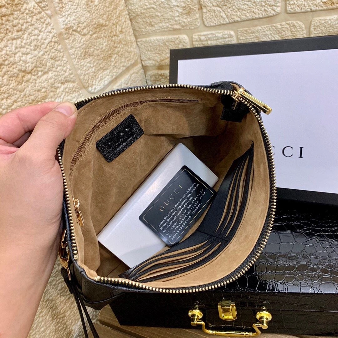 Comfortable Mens Gucci Clutch Bags 93032