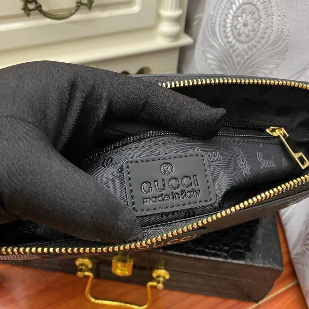 Mens Gucci Clutch Bags SunProtective 93055