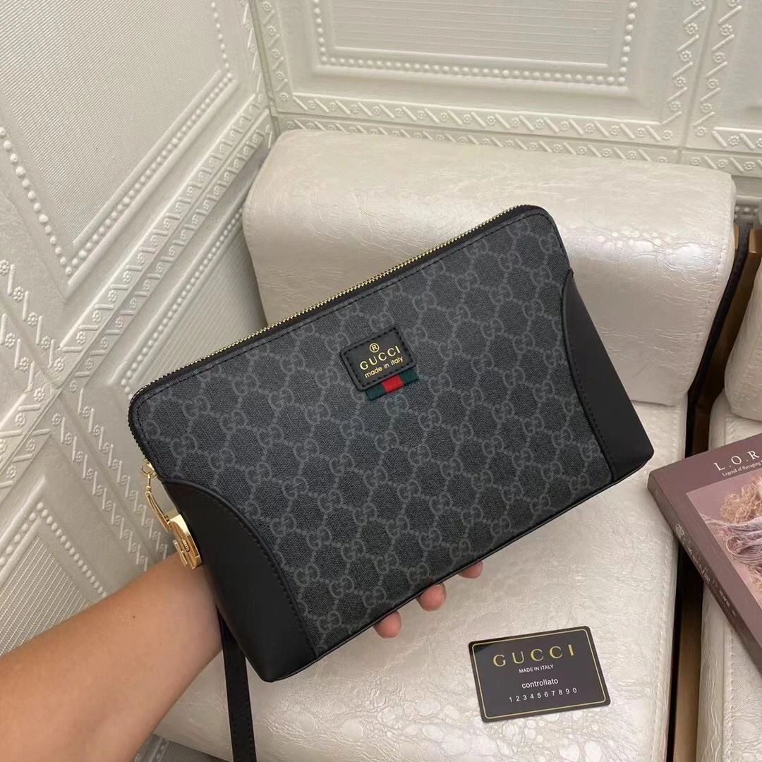 Refined Mens Gucci Clutch Bags 93022
