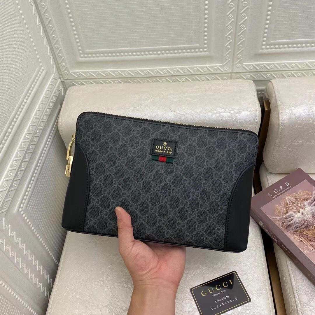 Refined Mens Gucci Clutch Bags 93022