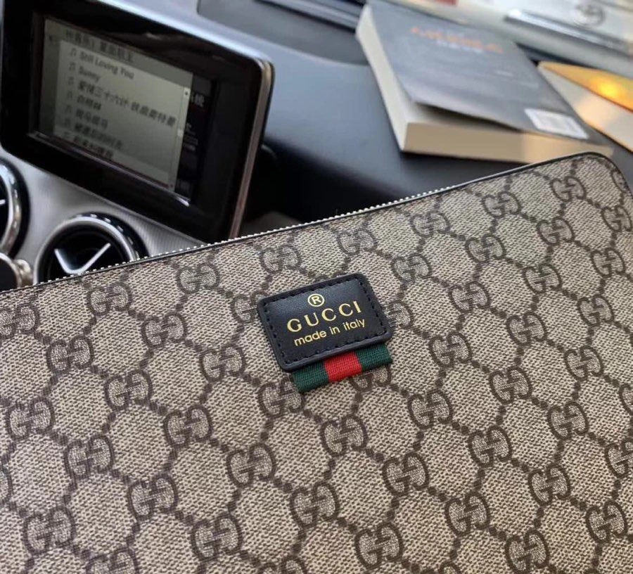 Mens Gucci Clutch Bags Sustainable 93017