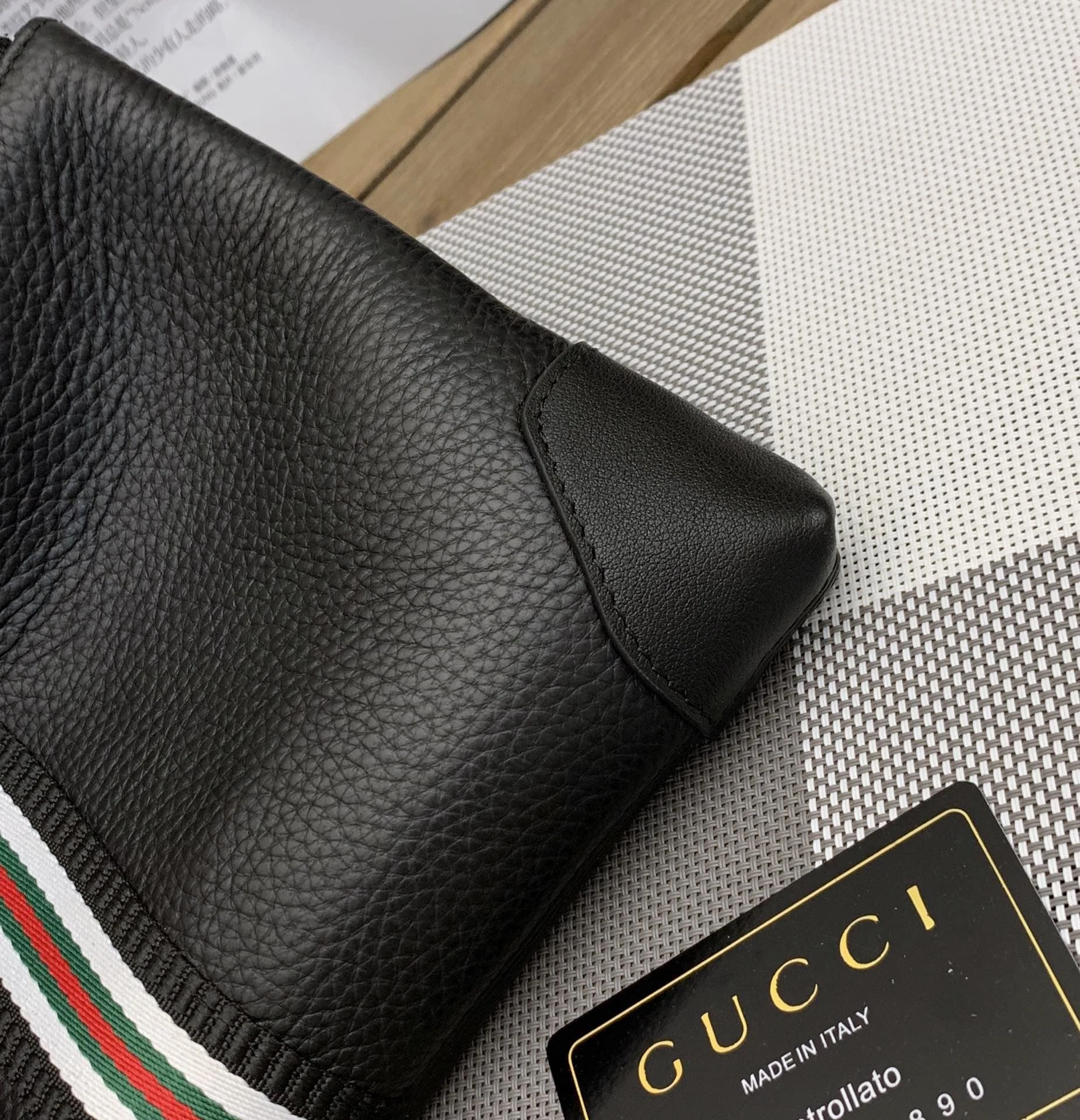 Mens Gucci Clutch Bags Bold 93014