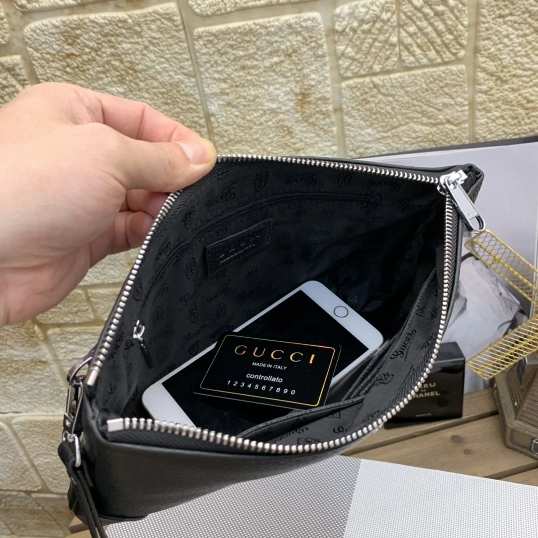 Mens Gucci Clutch Bags Bold 93014