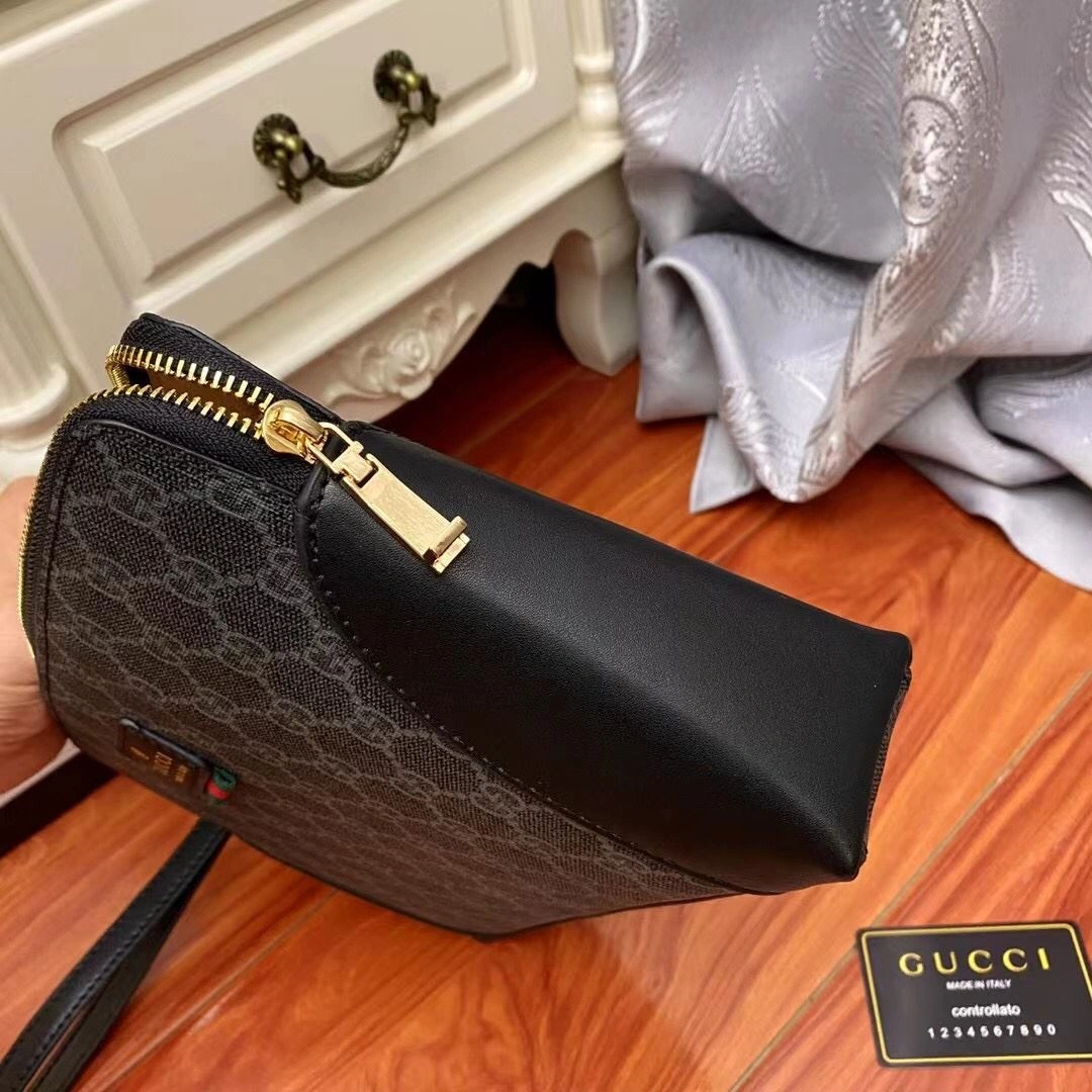 Mens Gucci Clutch Bags EyeCatching 93011