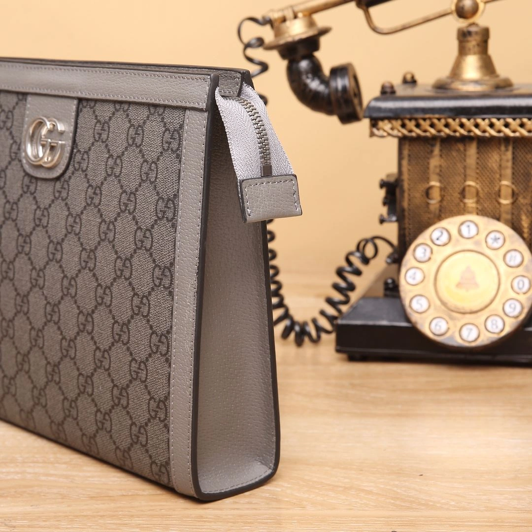 Thermal Mens Gucci Clutch Bags 93068
