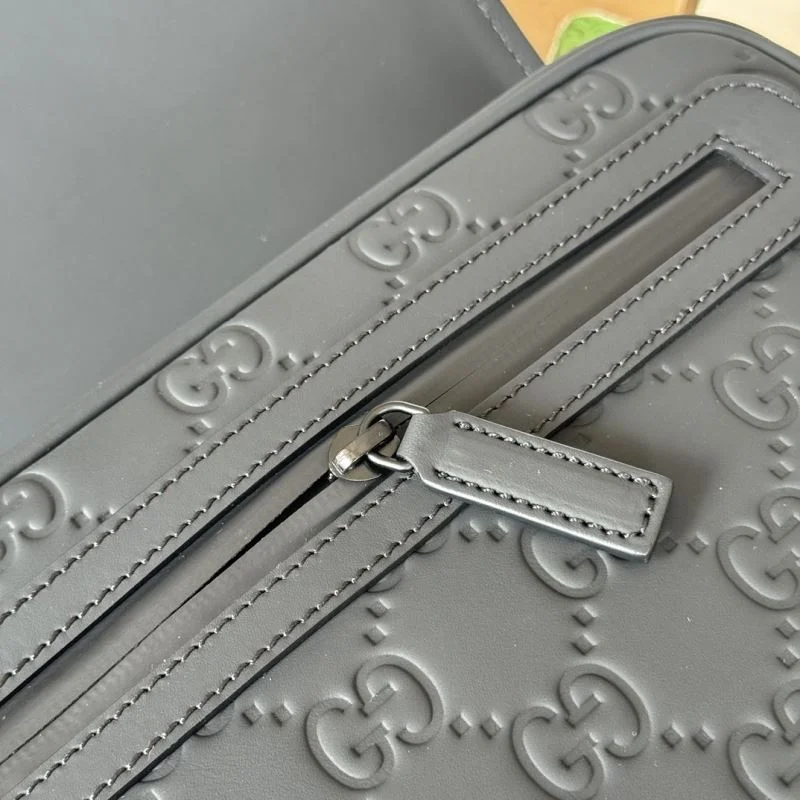MoistureWicking Mens Gucci Satchel Bags 37720