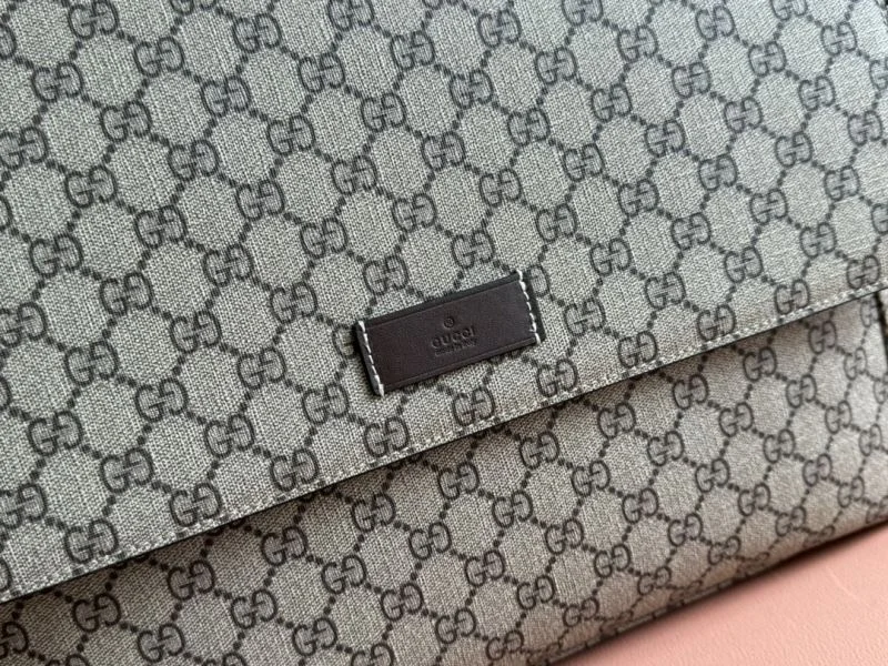 Flexible Mens Gucci Satchel Bags 49455