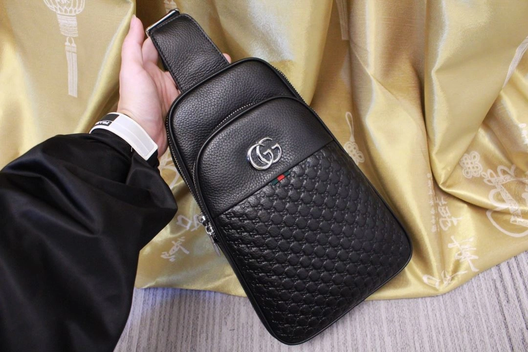 Mens Gucci Waist Chest Packs Durable 92948