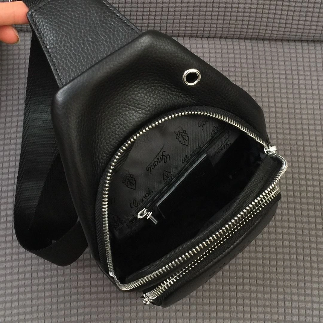Fashionable Mens Gucci Waist Chest Packs 92944