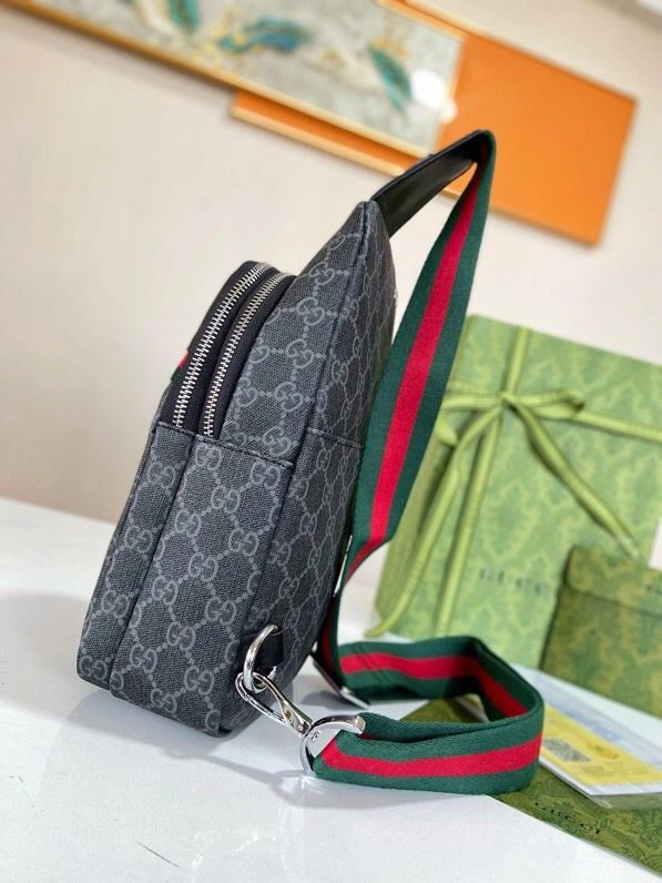 Lightweight Mens Gucci Waist Chest Packs 92930