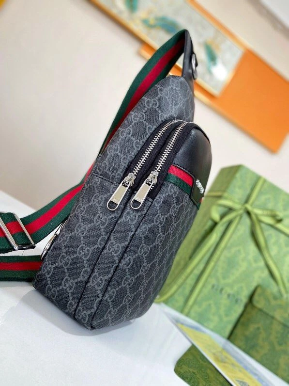 Lightweight Mens Gucci Waist Chest Packs 92930