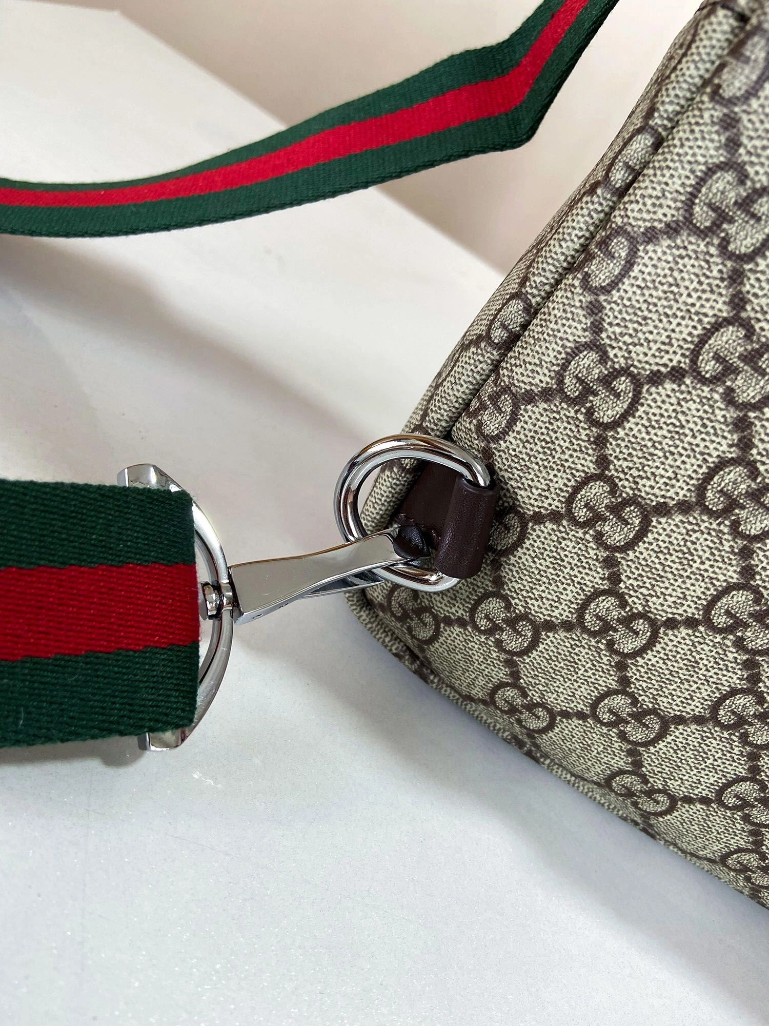 GoAnywhere Mens Gucci Waist Chest Packs 92931