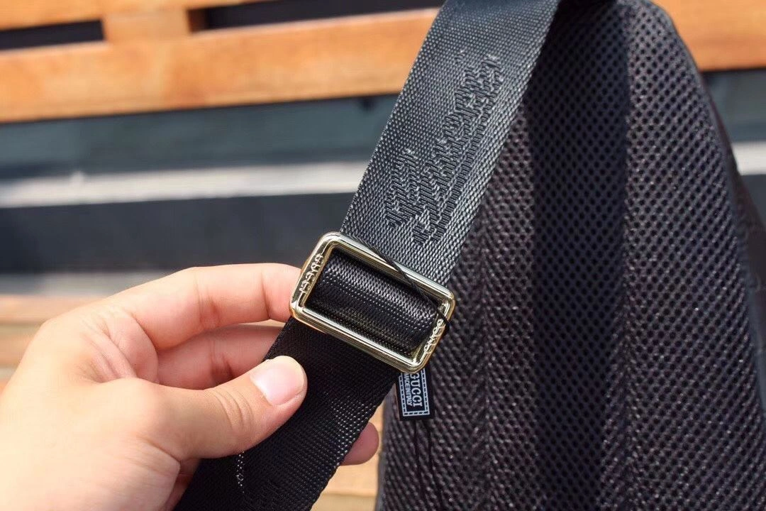 TechFriendly Mens Gucci Waist Chest Packs 92969