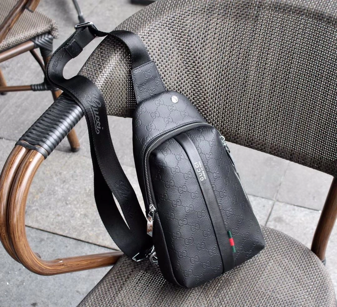 HighQuality Mens Gucci Waist Chest Packs 92970