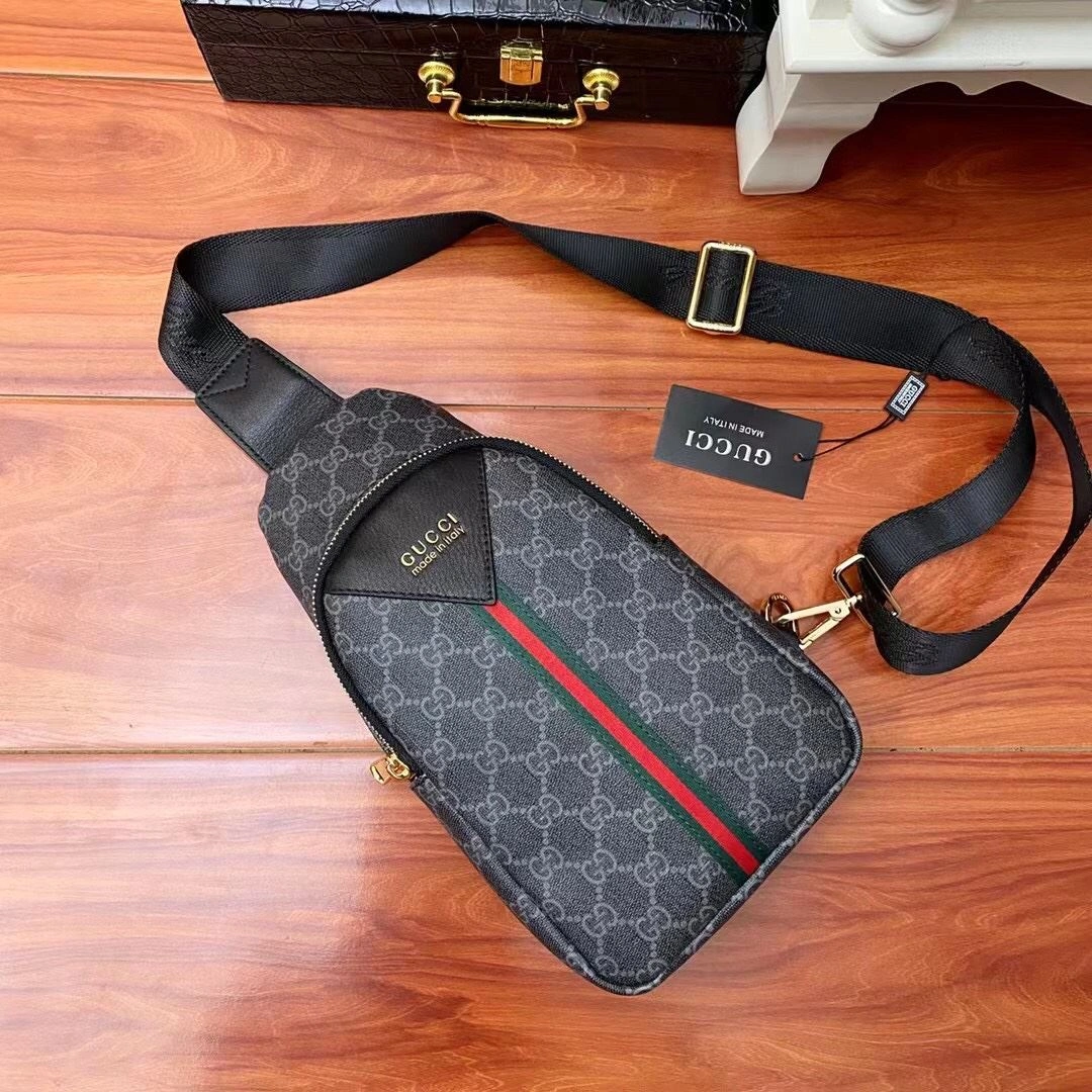 Flexible Mens Gucci Waist Chest Packs 92924