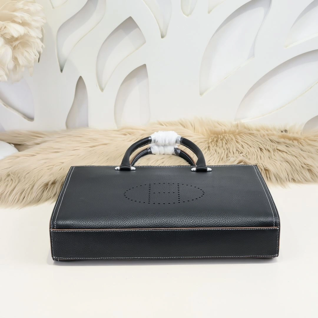 Sustainable Mens Hermes Briefcases 90851