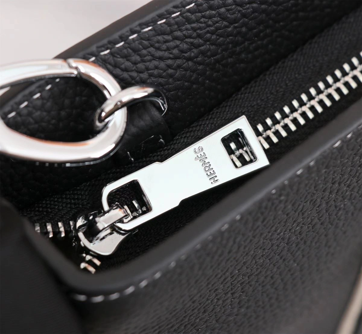 Mens Hermes Briefcases TechFriendly 92901