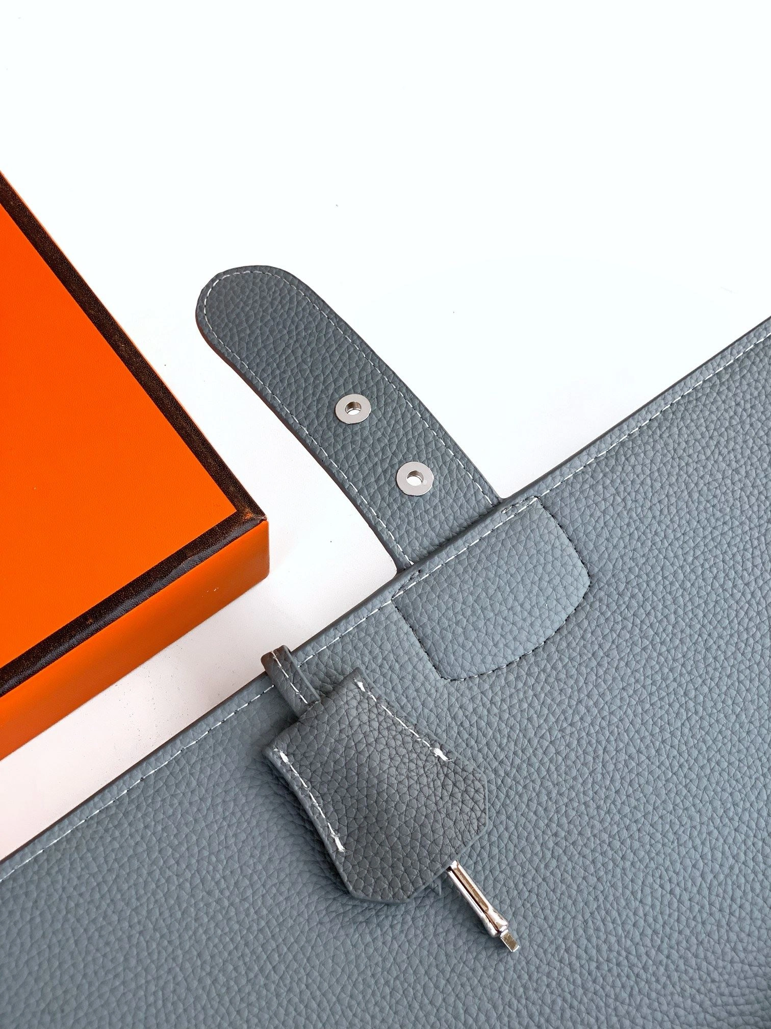 Mens Hermes Briefcases SunProtective 91831