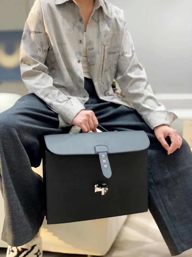 ComfortFit Mens Hermes Briefcases 47763