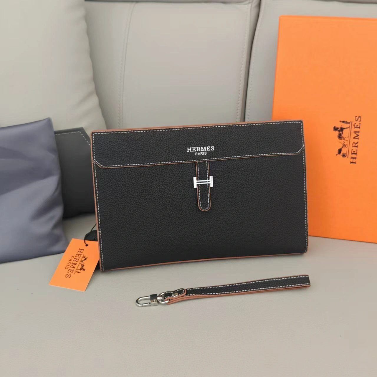 Sustainable Mens Hermes Clutch Bags 92910