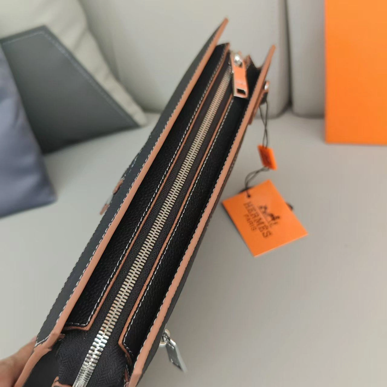 Sustainable Mens Hermes Clutch Bags 92910