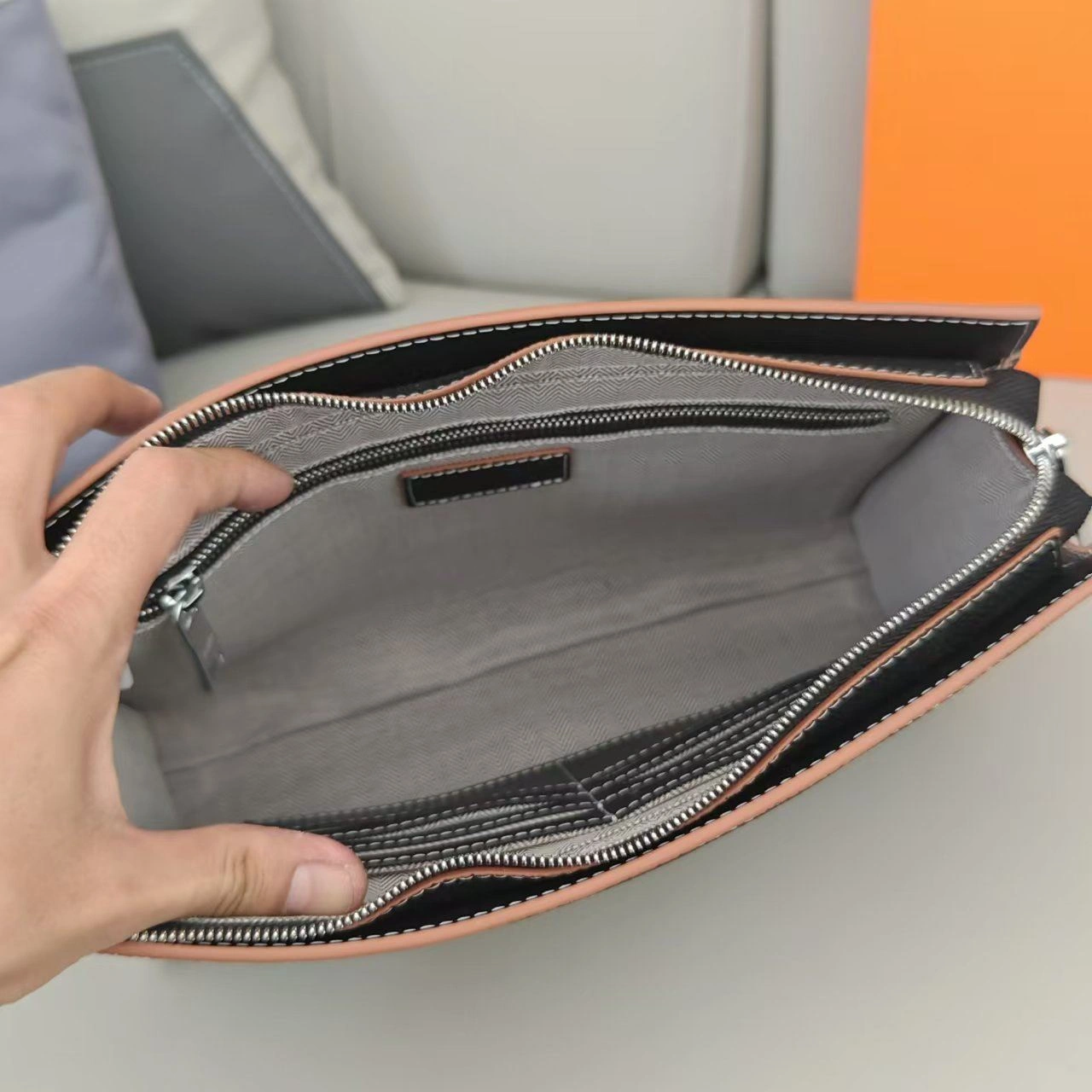 Sustainable Mens Hermes Clutch Bags 92910