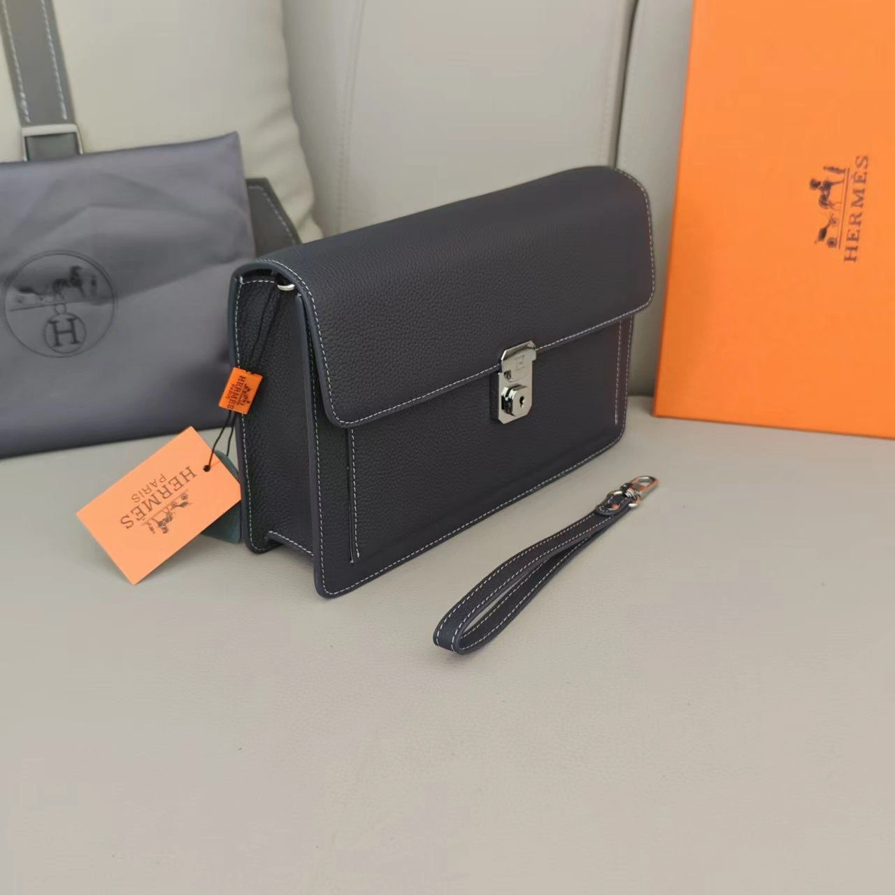 SmoothTexture Mens Hermes Clutch Bags 92873